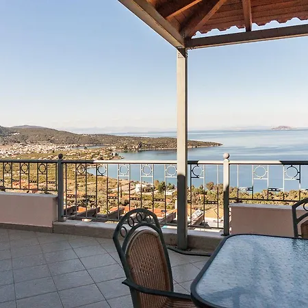 Epidavros Seascape アパートホテル 4*