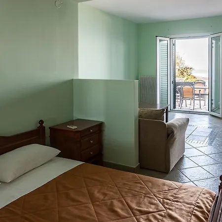 アパートホテル Epidavros Seascape エピダウロス