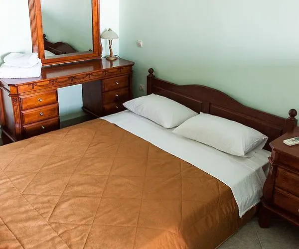 Aparthotel Epidavros Seascape 4*