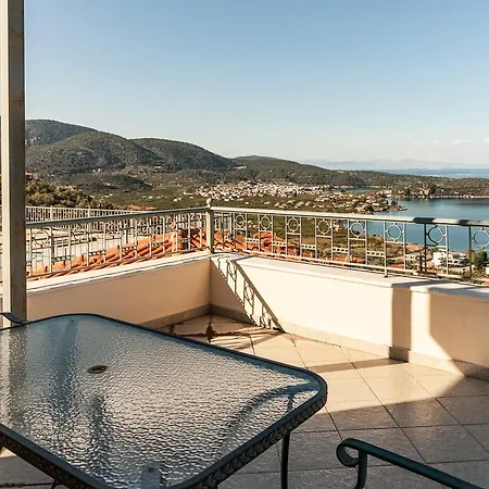 Epidavros Seascape Ξενοδοχείο με διαμερίσματα 4*