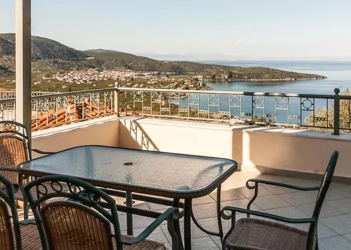 Aparthotel Epidavros Seascape 4*